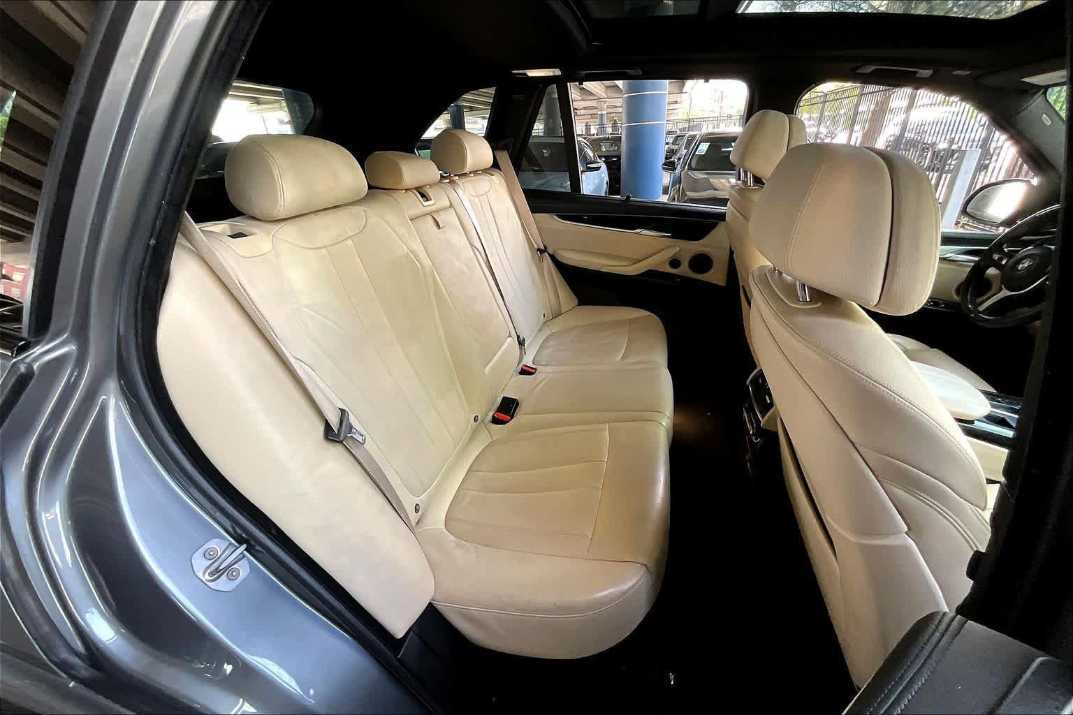 Used 2017 BMW X5 xDrive50i image 20