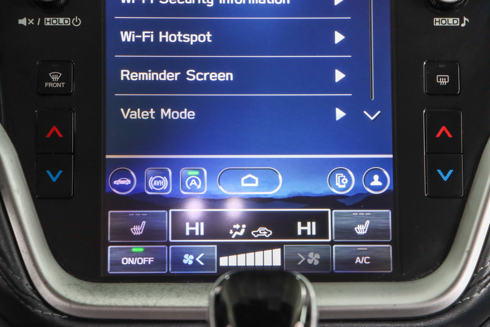 Used 2024 Subaru Outback Premium image 20