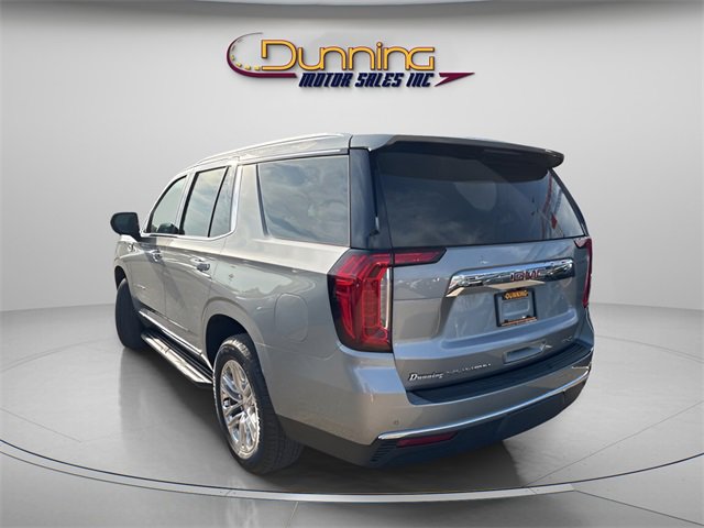 Used 2024 GMC Yukon SLT image 2
