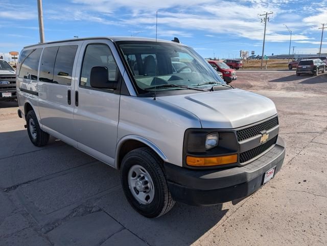 Used 2016 Chevrolet Express 2500 LS RWD image 1