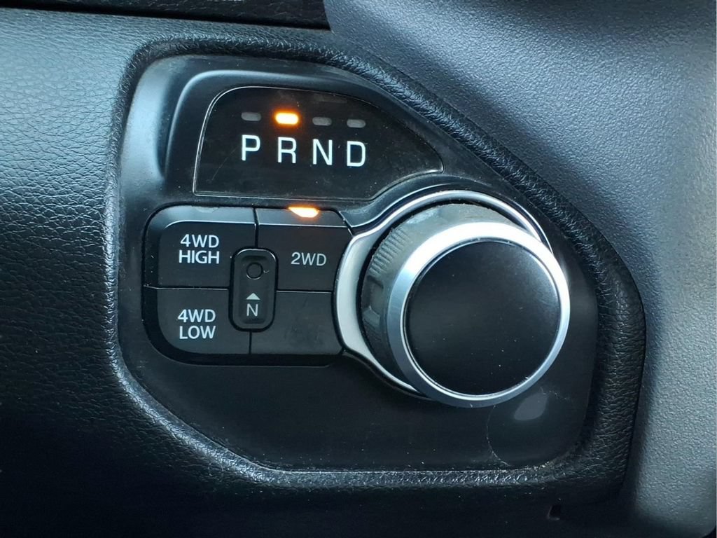 Used 2024 RAM 2500 Big Horn AWD/4WD image 18