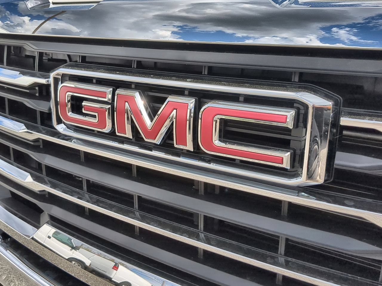New 2026 GMC Sierra 2500 SLE w/ SLE Value Package; AWD/4WD image 30