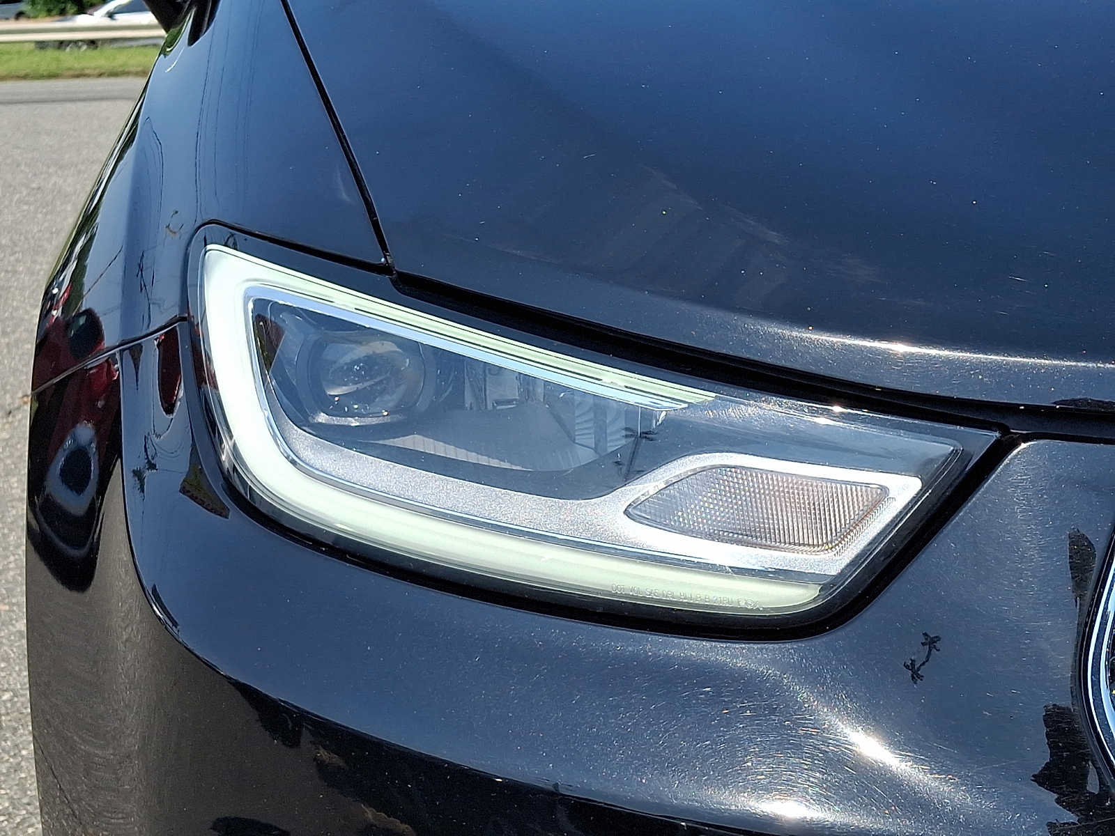 Certified 2024 Chrysler Pacifica Touring-L FWD image 9