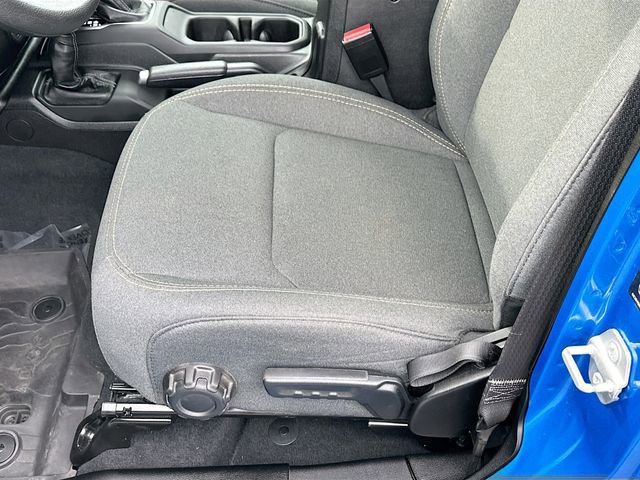 Used 2025 Jeep Wrangler Sport image 18