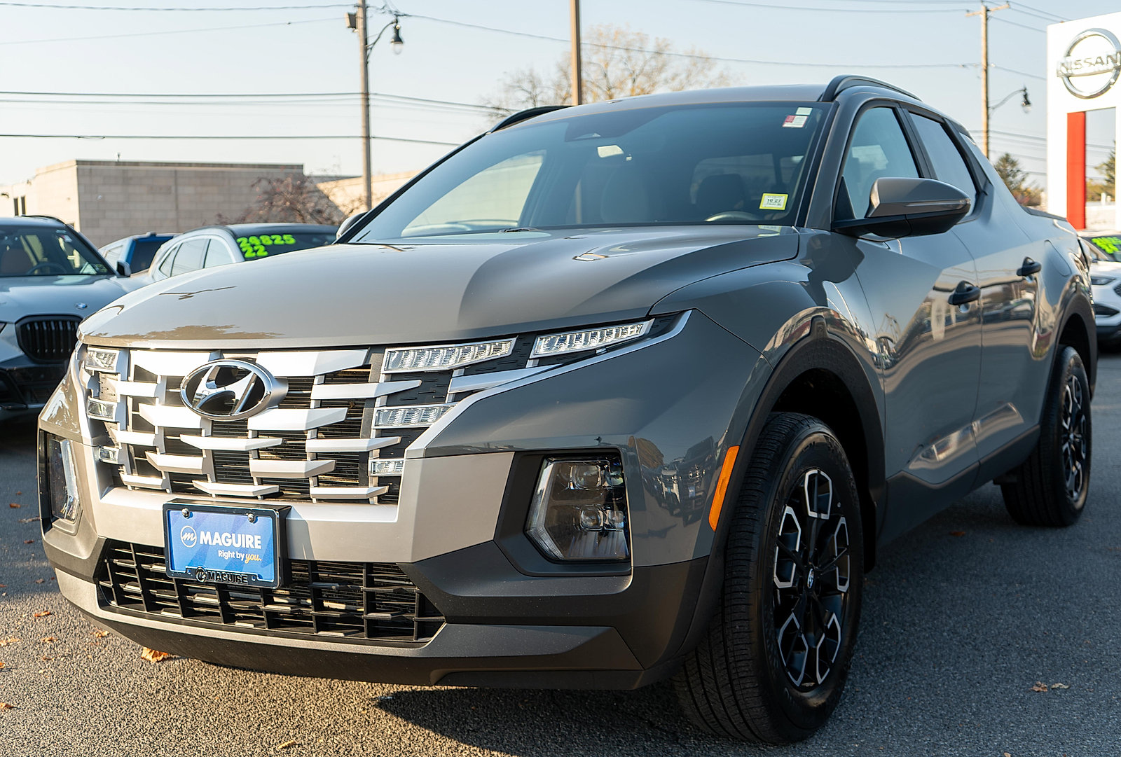 Used 2024 Hyundai Santa Cruz SEL w/ Activity Package AWD/4WD image 2