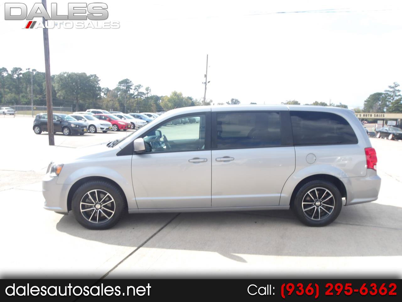 Used 2019 Dodge Grand Caravan GT image 1