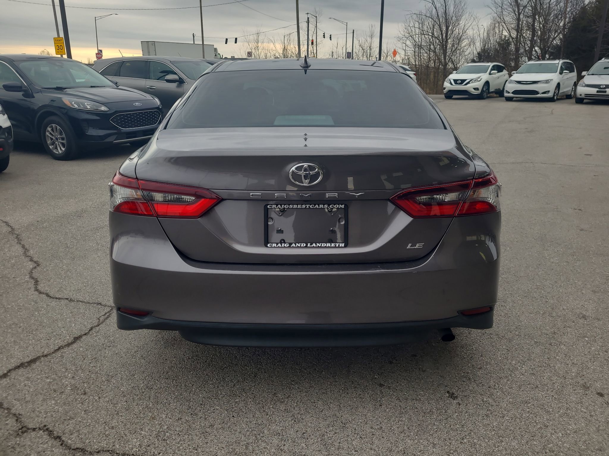 Used 2022 Toyota Camry LE image 4