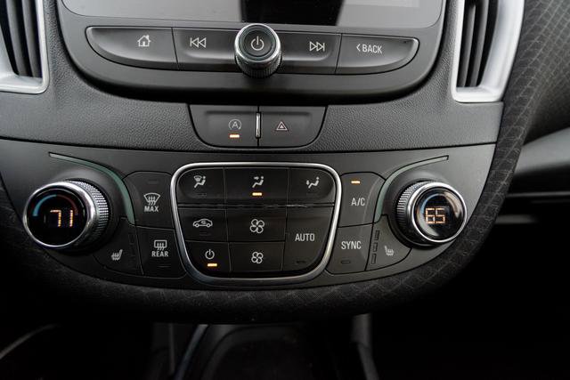 Used 2023 Chevrolet Malibu LT image 21