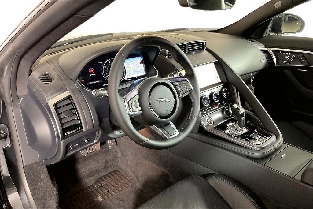 New 2024 Jaguar F-TYPE R-Dynamic image 4