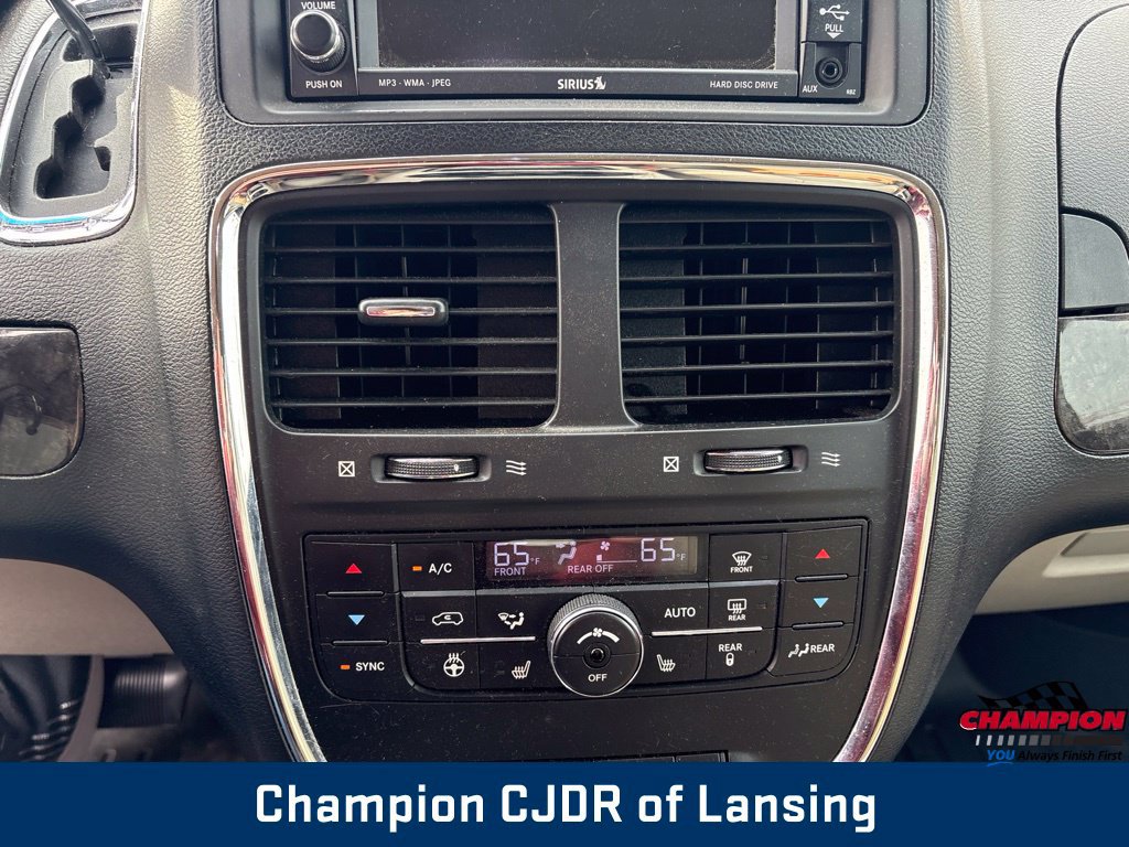 Used 2011 Dodge Grand Caravan Crew w/ Driver Convenience Group FWD image 23