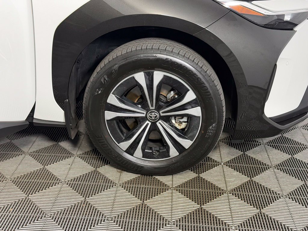 Used 2025 Toyota bZ4X AWD w/ Weather Package image 13