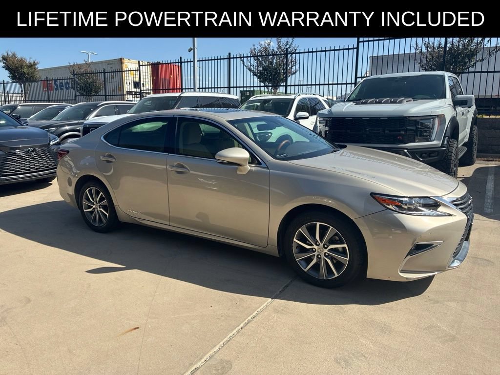 Used 2016 Lexus ES 300h w/ Luxury Package w/Wood Trim FWD image 1