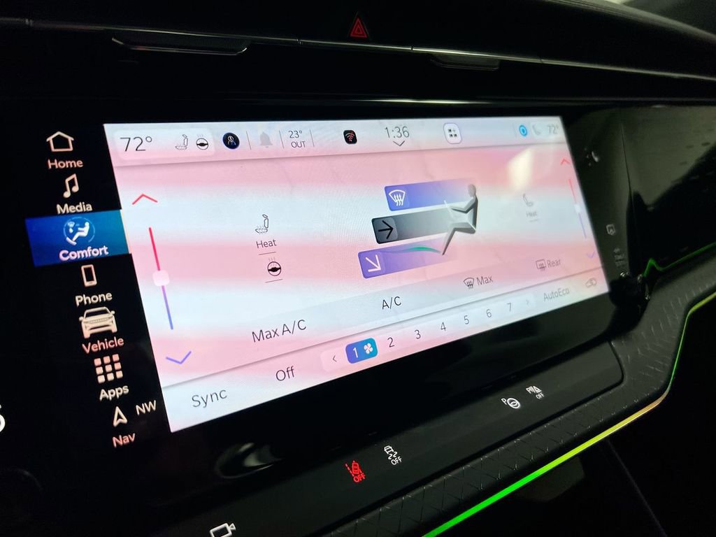 New 2025 Jeep Wagoneer S Limited image 17