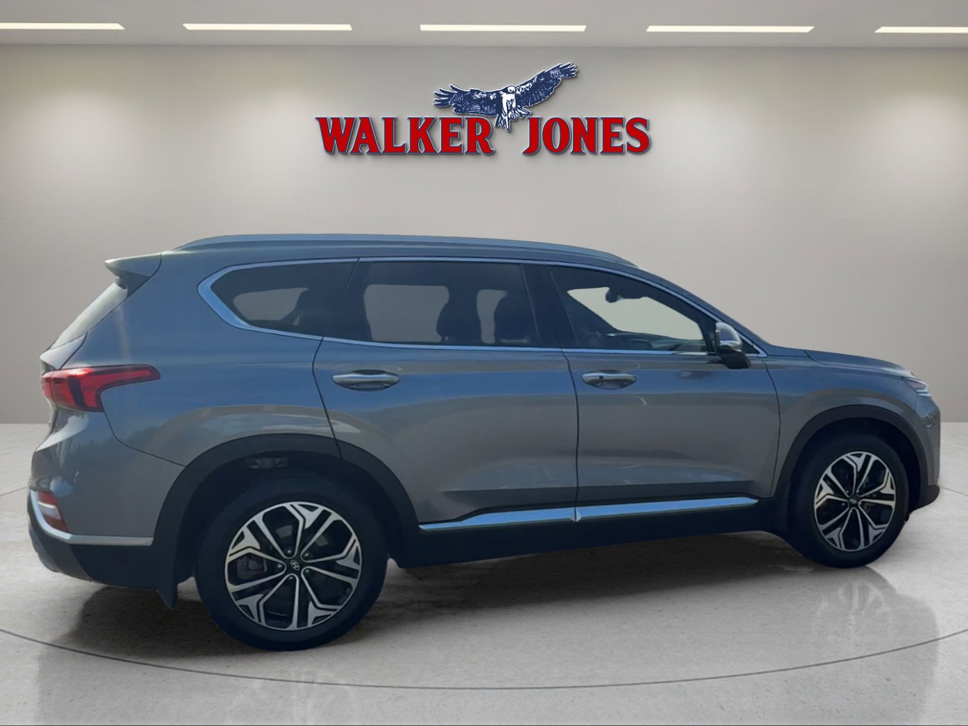 Used 2020 Hyundai Santa Fe SEL image 2