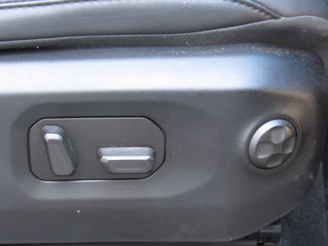 Used 2024 Jeep Wrangler Unlimited Rubicon 4xe AWD/4WD image 22
