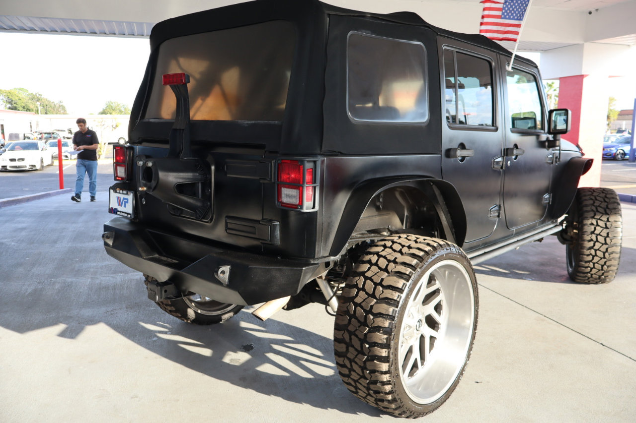 Used 2016 Jeep Wrangler Unlimited Sport image 7