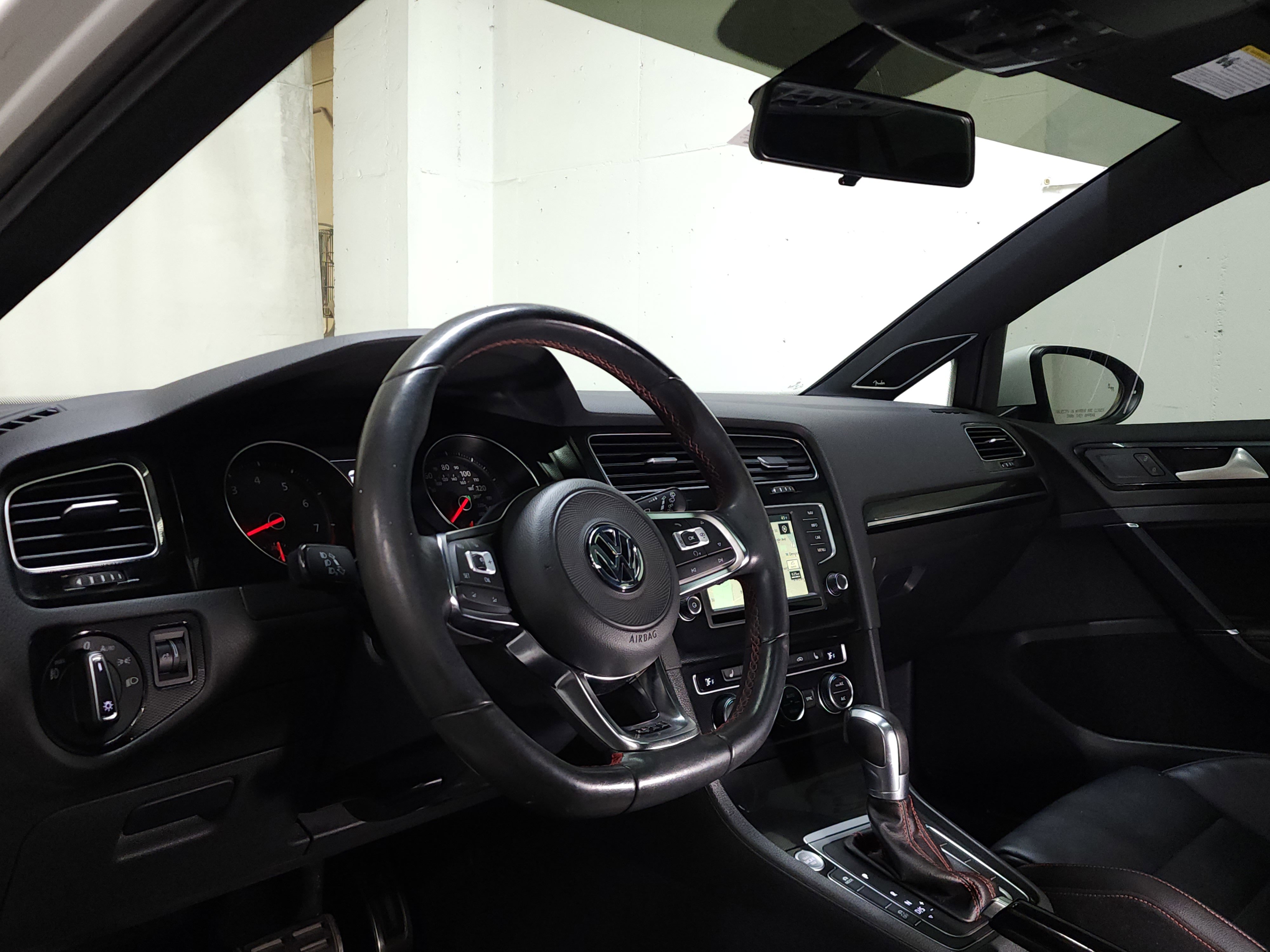 Used 2017 Volkswagen GTI Autobahn image 13