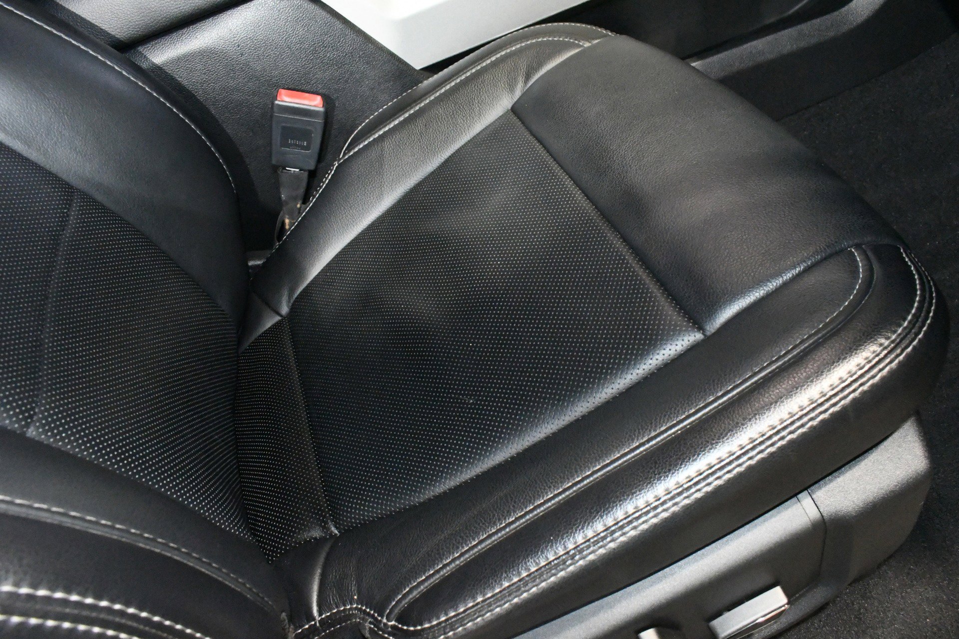 Used 2019 Ford F250 Lariat w/ Lariat Ultimate Package image 12