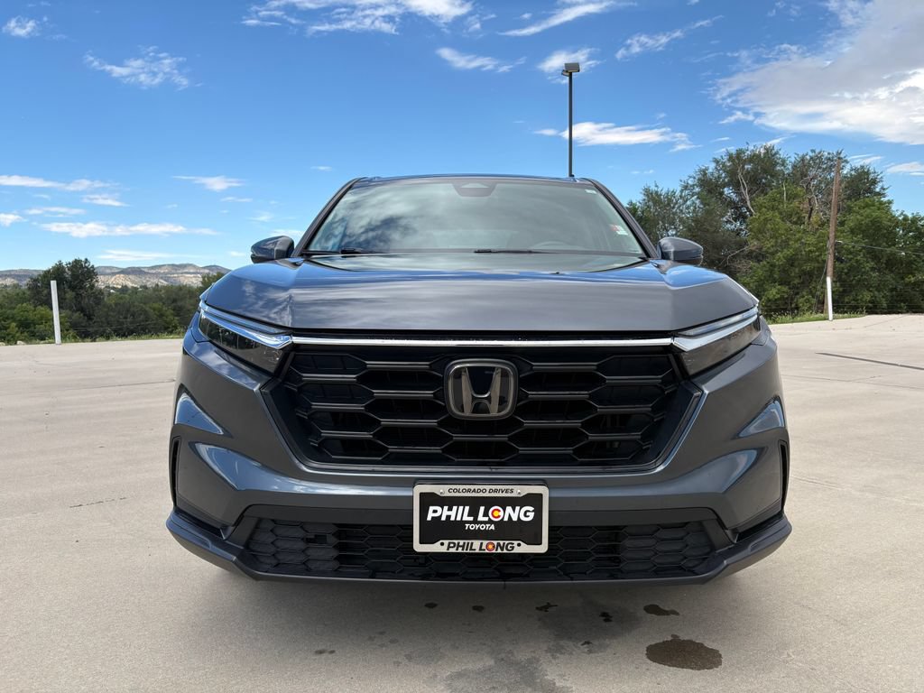 Used 2023 Honda CR-V LX image 2