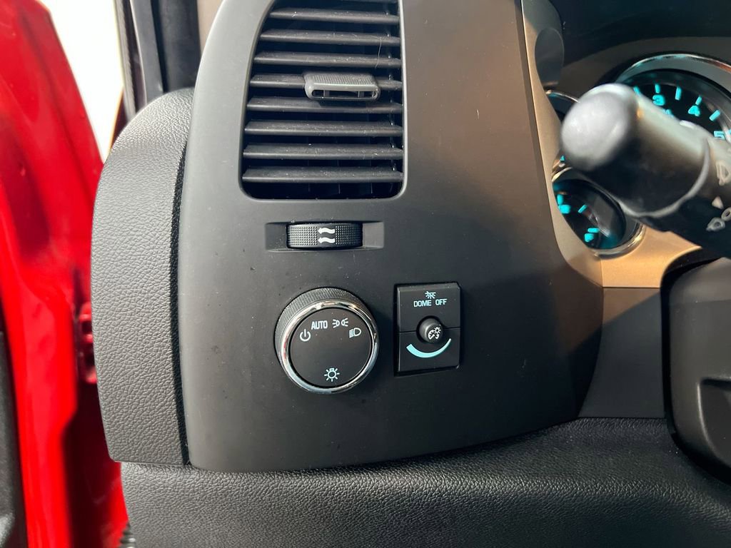 Used 2009 Chevrolet Silverado 1500 LT w/ Power Pack Plus image 17