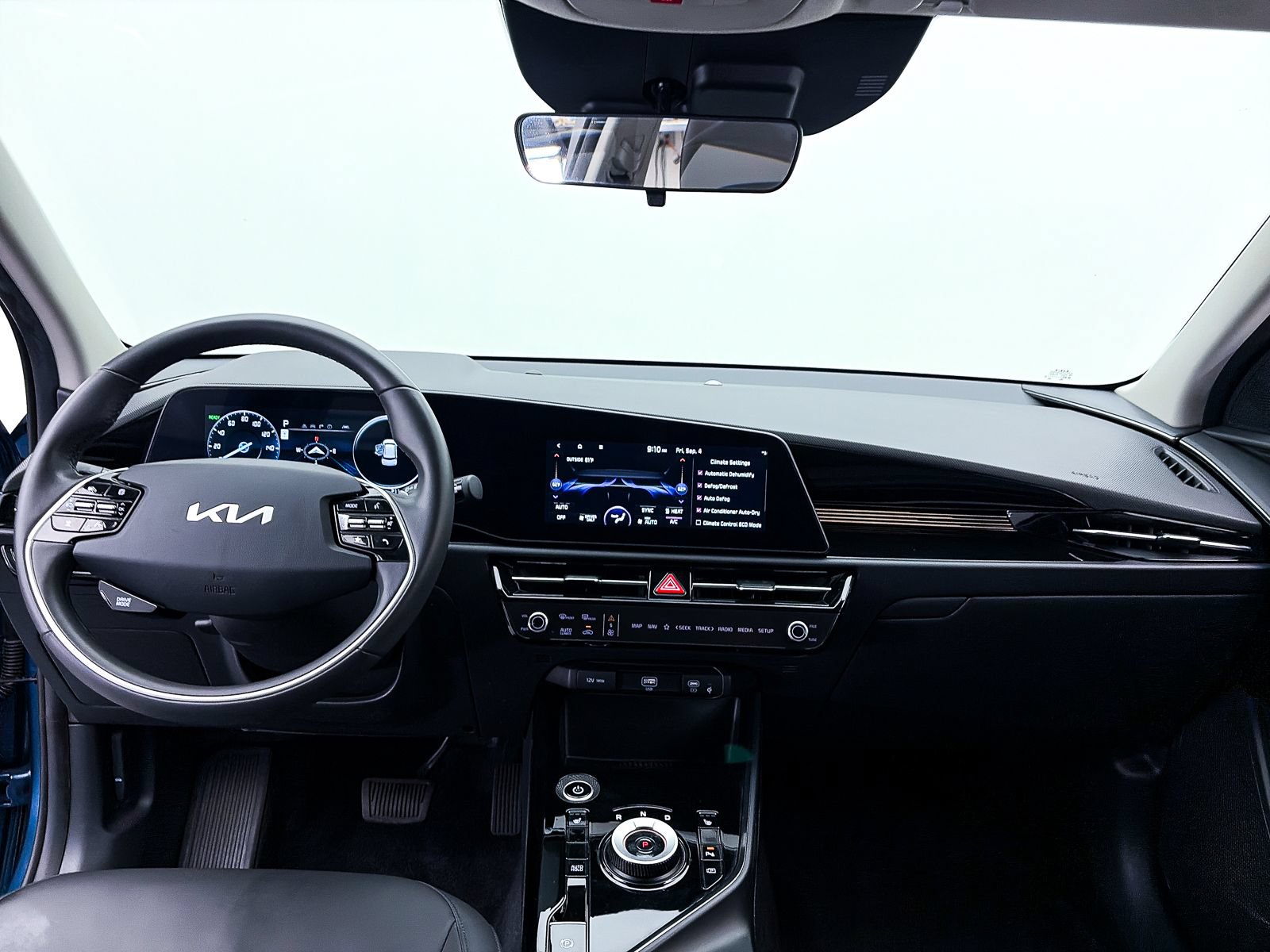 Certified 2024 Kia Niro Wind FWD image 20