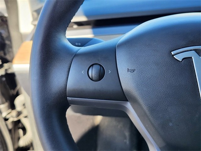 Used 2020 Tesla Model 3 image 26