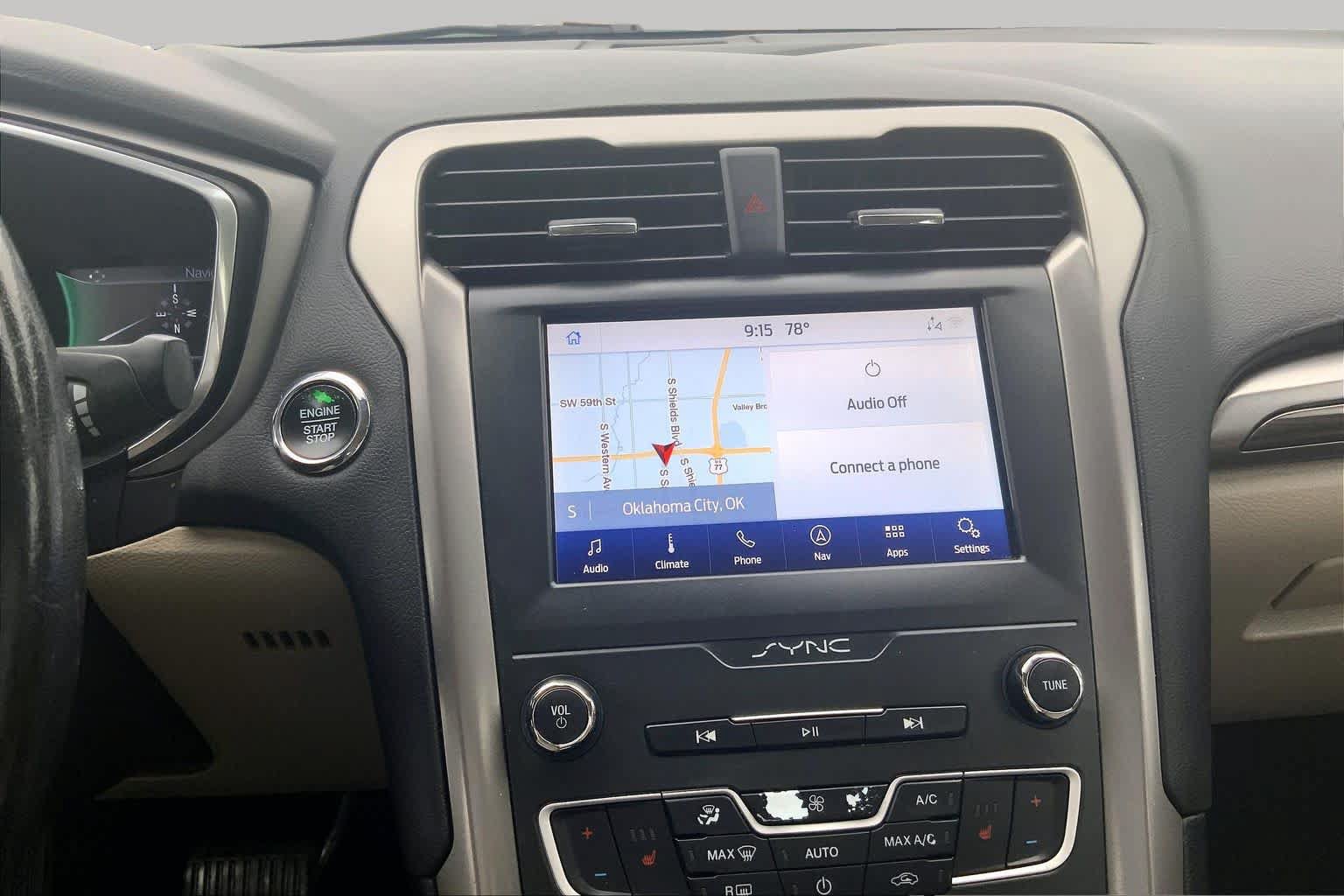 Used 2020 Ford Fusion SEL FWD image 7