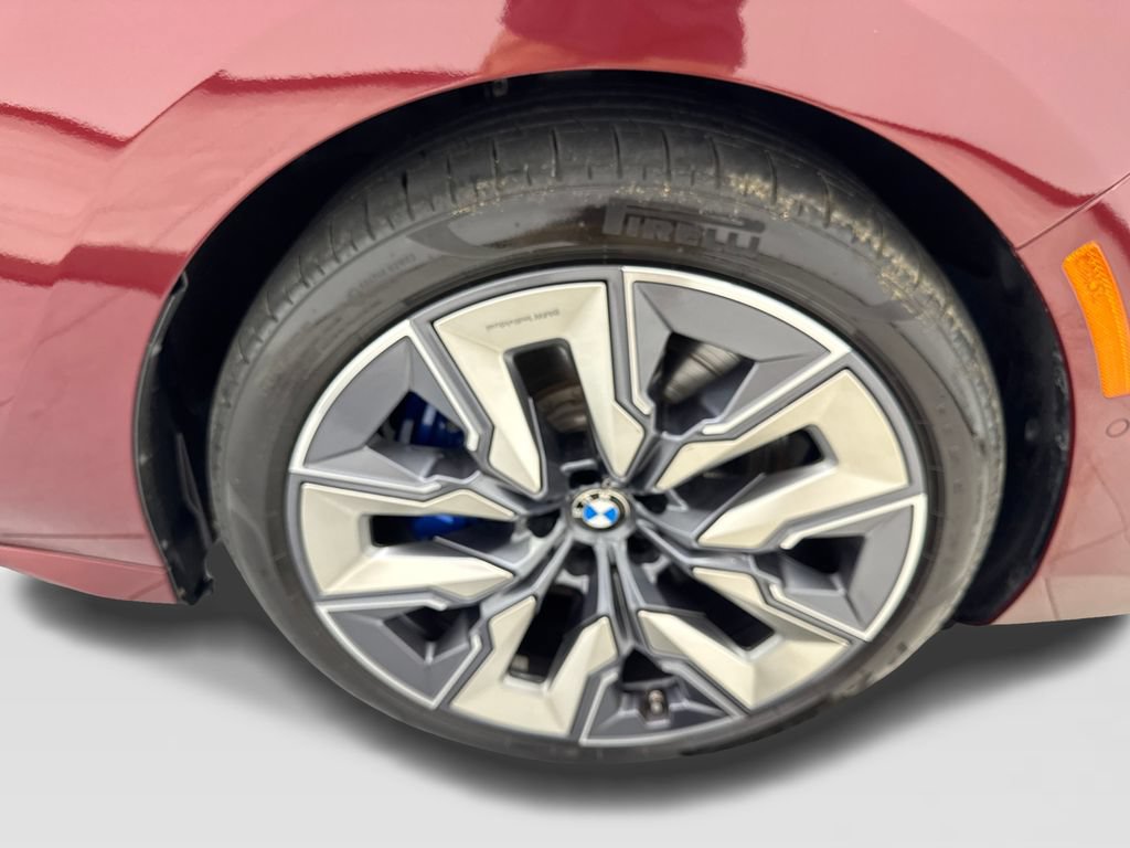 Used 2023 BMW i7 xDrive60 AWD/4WD image 78