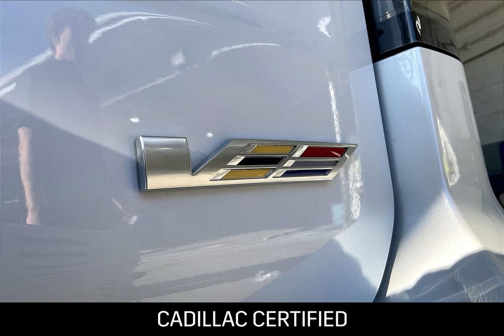 Certified 2024 Cadillac Escalade ESV V w/ Heavy-Duty Trailer Package AWD/4WD image 11