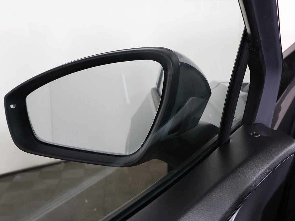 Used 2024 Volkswagen ID.4 2WD image 34