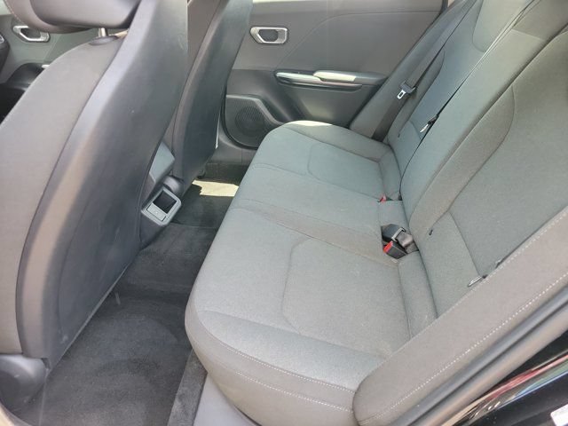 Used 2025 Kia K4 FWD image 6