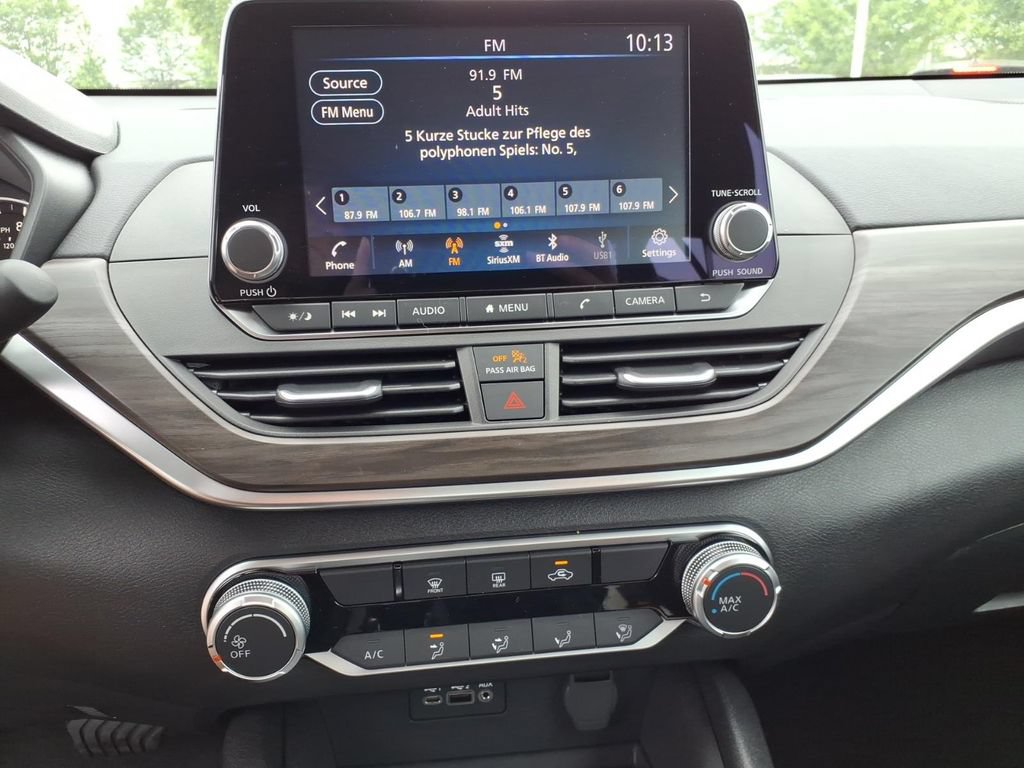 New 2026 Nissan Altima 2.5 SV FWD image 19