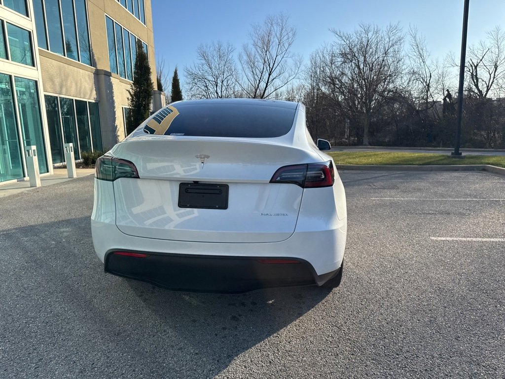Used 2024 Tesla Model Y Long Range image 7