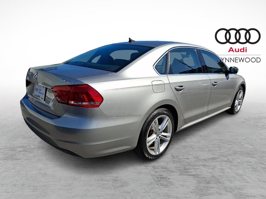 Used 2014 Volkswagen Passat 1.8T SE FWD image 6