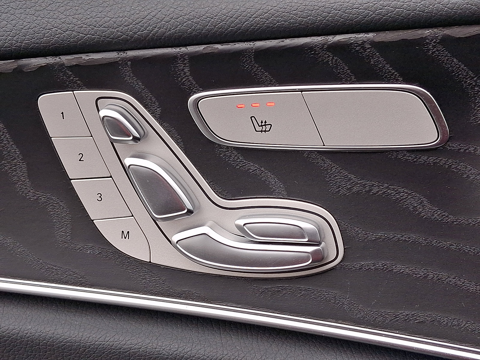 Certified 2021 Mercedes-Benz E 450 4MATIC All-Terrain Wagon image 27