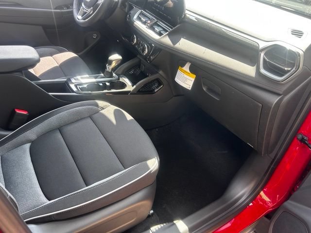 New 2026 Chevrolet TrailBlazer LT w/ Convenience Package AWD/4WD image 18