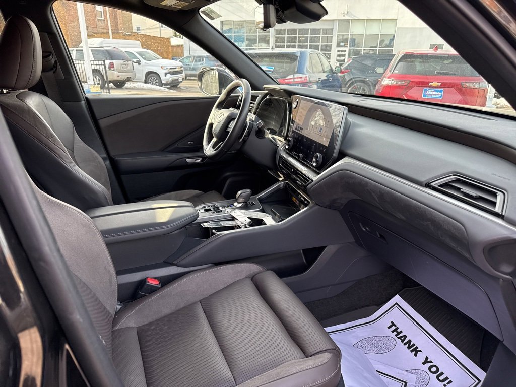 Used 2024 Lexus TX 350 AWD image 10
