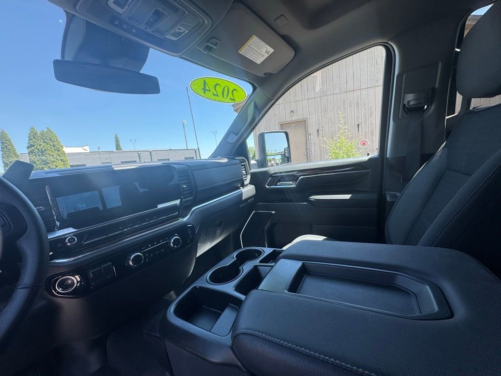 Used 2024 GMC Sierra 2500 SLE w/ Preferred Package AWD/4WD image 22