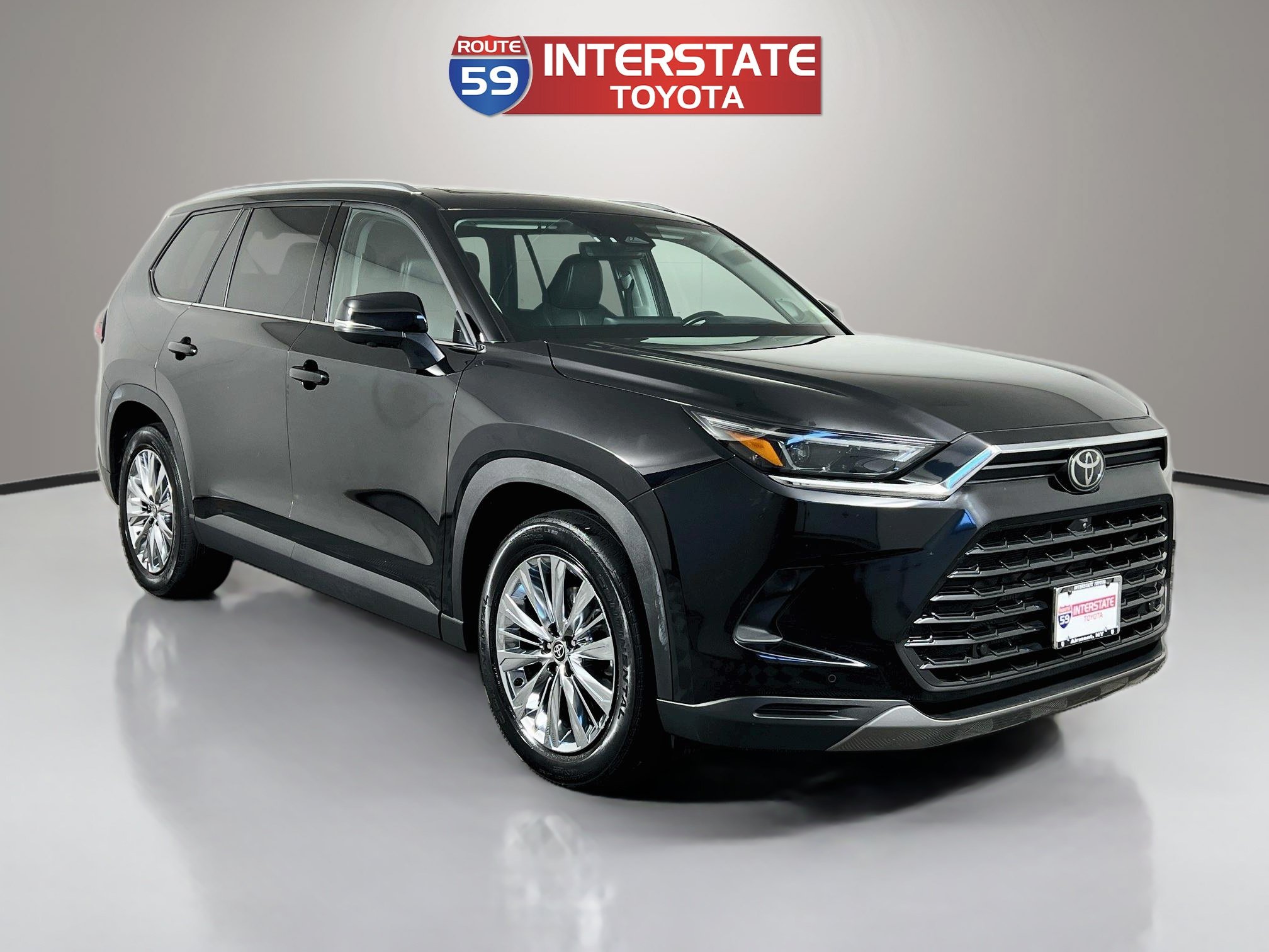 Certified 2025 Toyota Grand Highlander AWD image 1