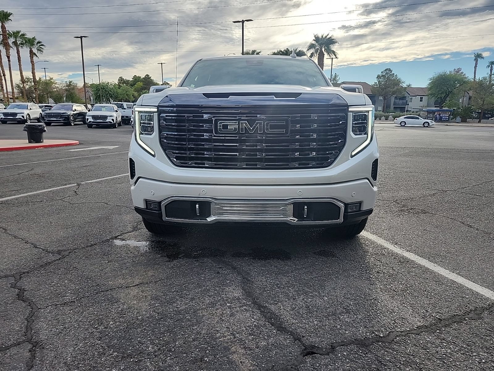 Used 2024 GMC Sierra 1500 Denali Ultimate AWD/4WD image 6
