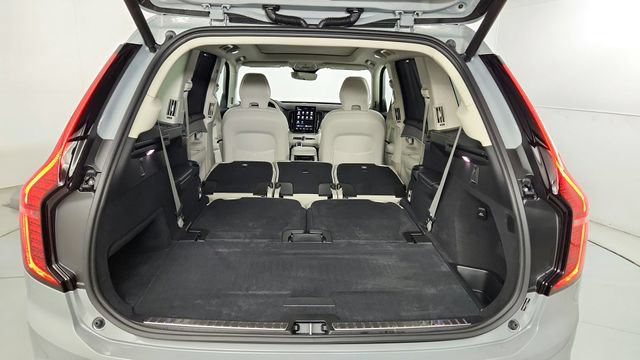 New 2026 Volvo XC90 B6 Ultra w/ Protection Package AWD/4WD image 46