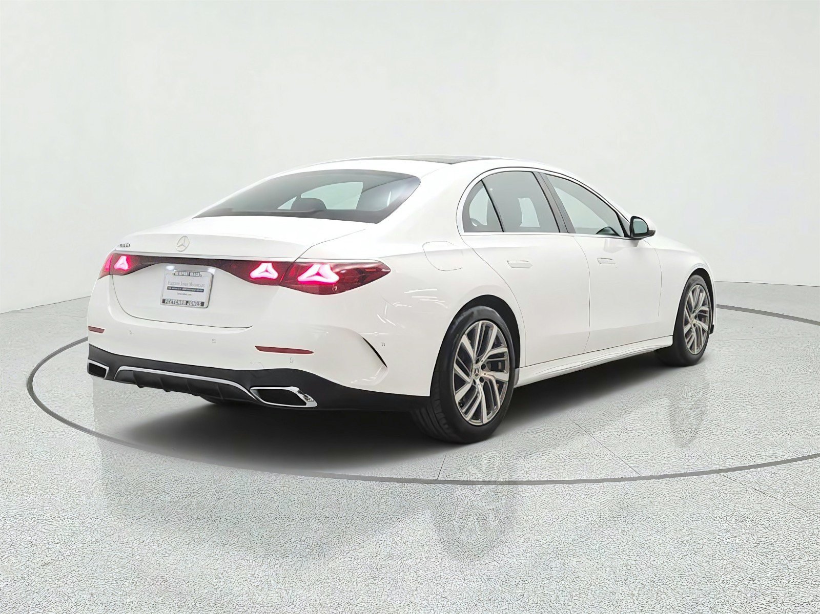 Certified 2026 Mercedes-Benz E 350 Sedan image 5