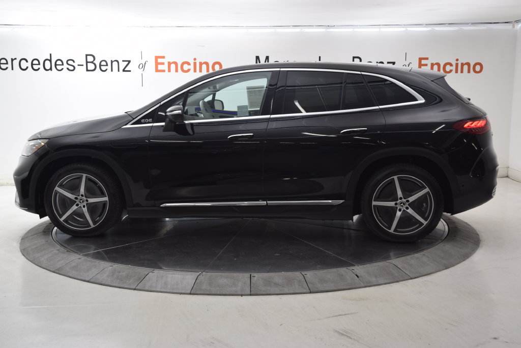 Certified 2023 Mercedes-Benz EQE 500 4MATIC SUV image 3