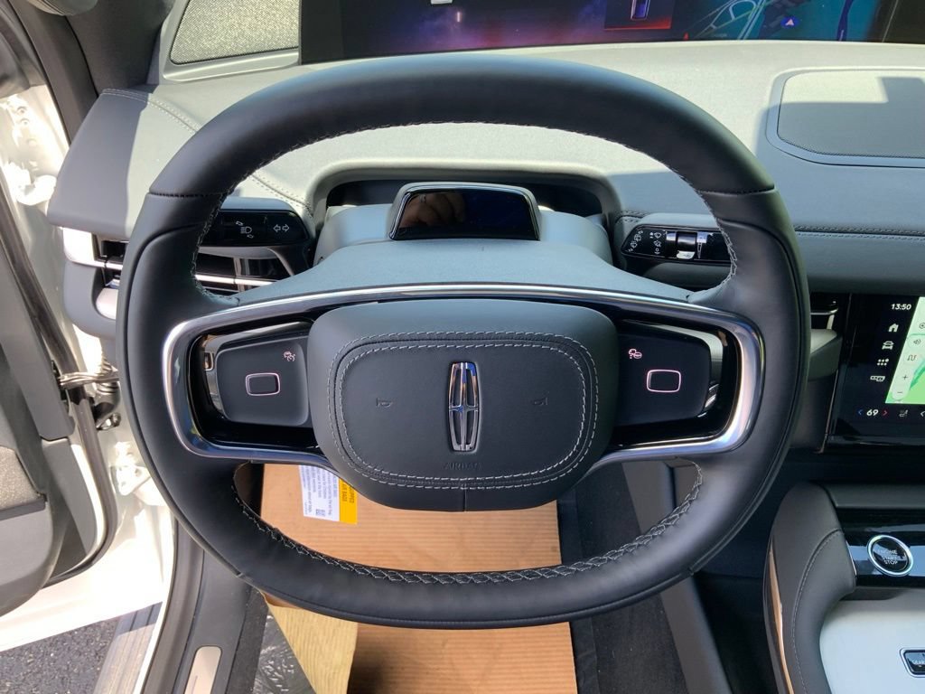 New 2027 Lincoln Navigator L Reserve AWD/4WD image 19