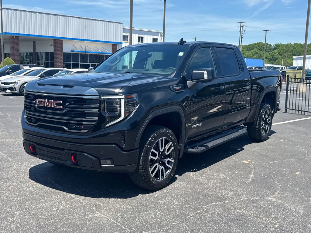 Used 2023 GMC Sierra 1500 AT4 w/ AT4 Premium Package AWD/4WD image 2