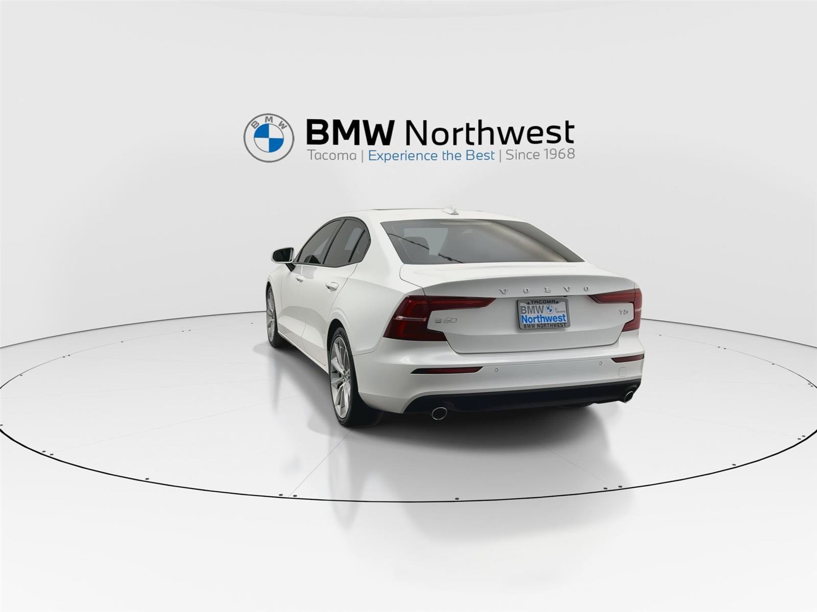 Used 2020 Volvo S60 T5 Momentum FWD image 13