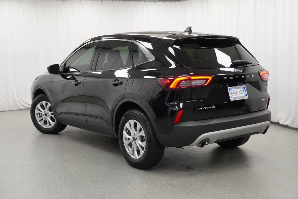 Used 2024 Ford Escape Active AWD/4WD image 9