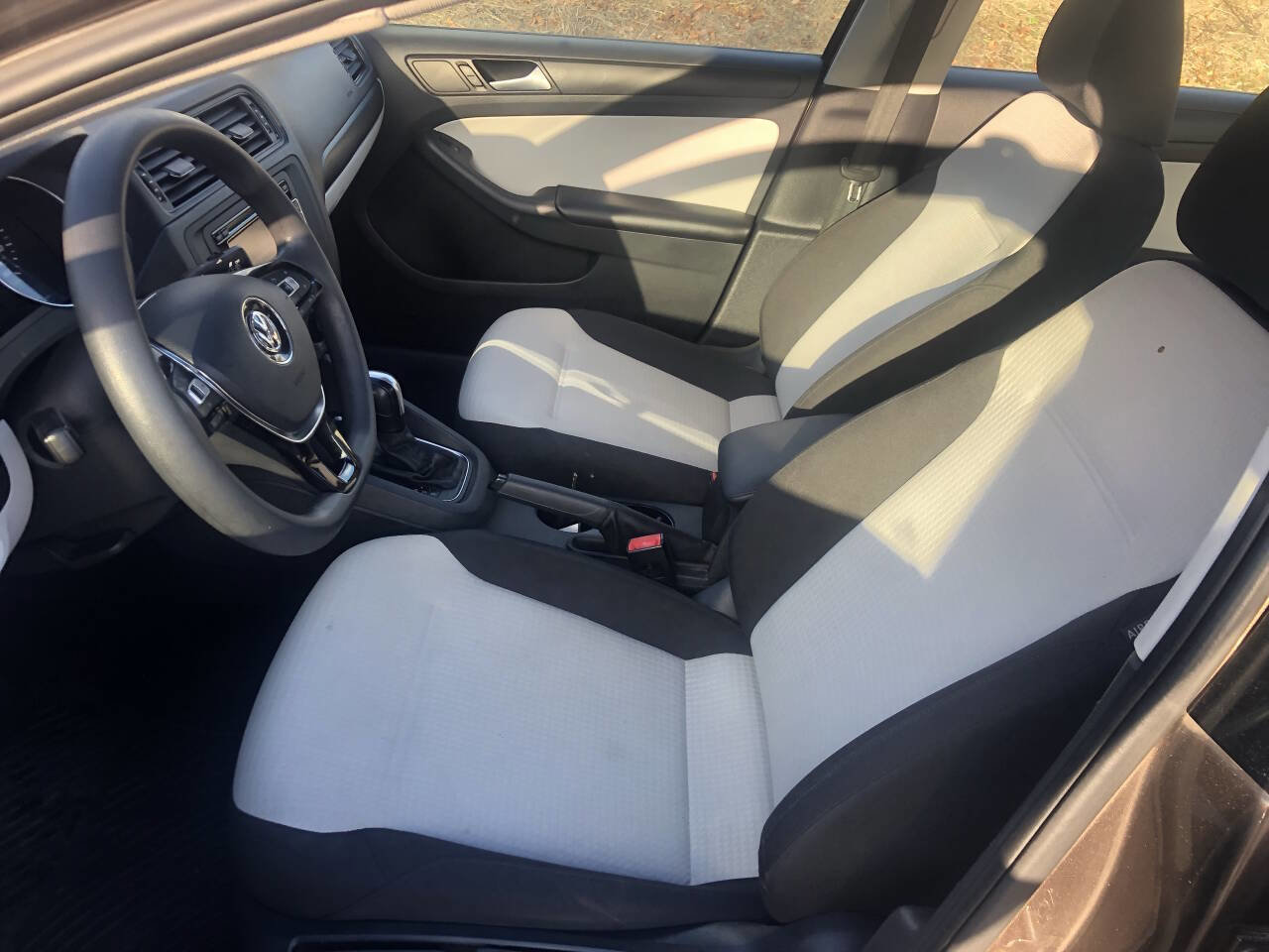 Used 2015 Volkswagen Jetta S w/ Welcome Package image 12