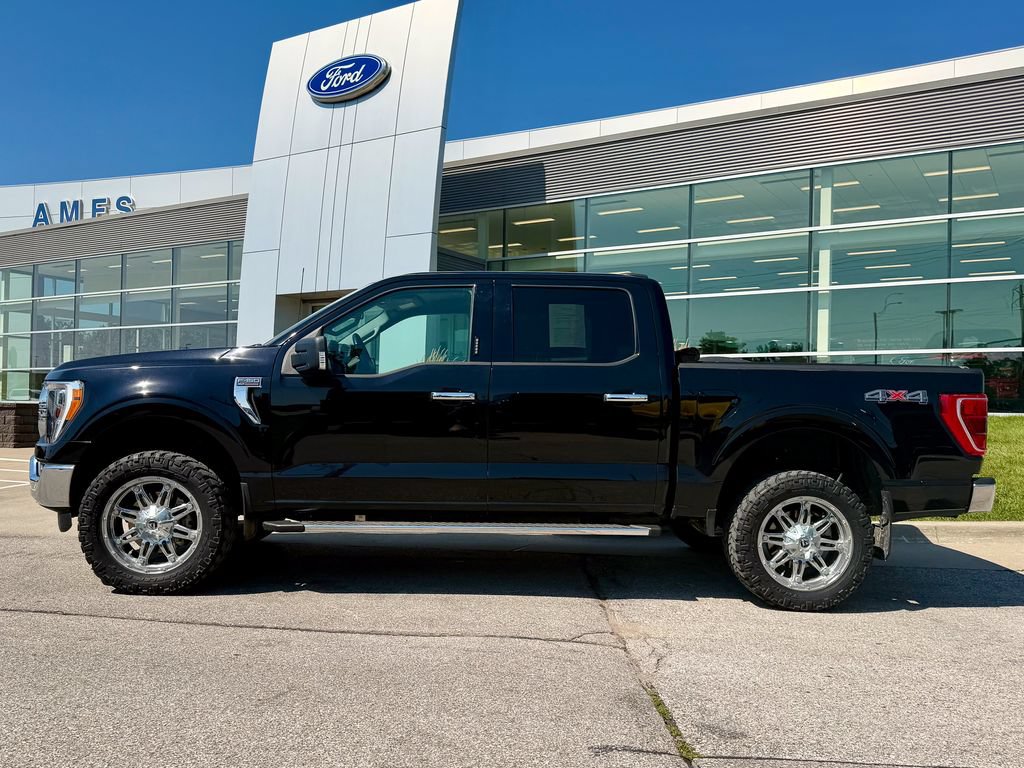 Used 2021 Ford F150 XLT w/ Equipment Group 302A High AWD/4WD image 3