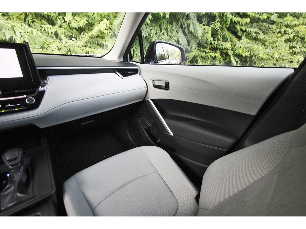 Used 2026 Toyota Corolla Cross L FWD image 9